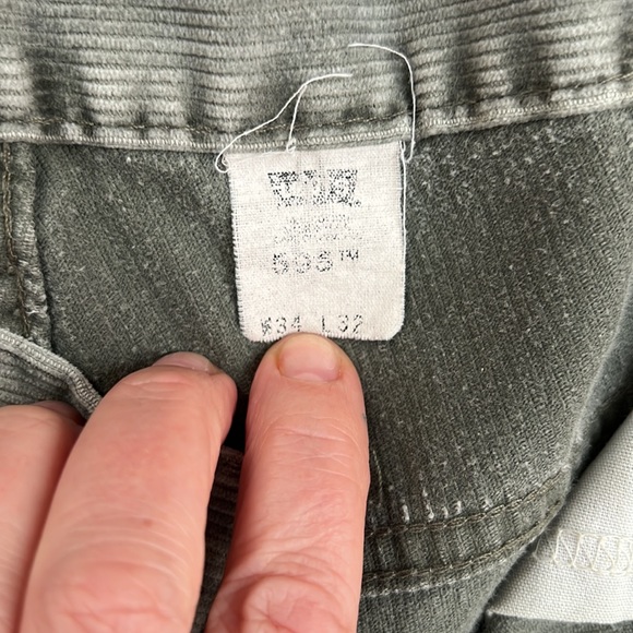 Vintage Levi’s Cords - Picture 3 of 4